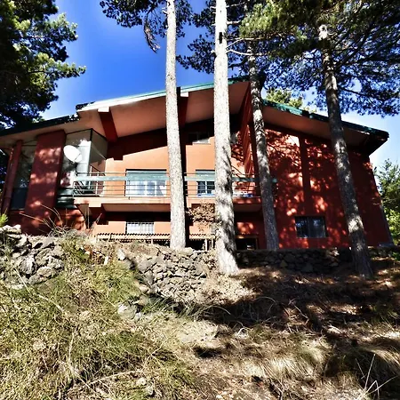Couette-café Rifugio Ariel 3*